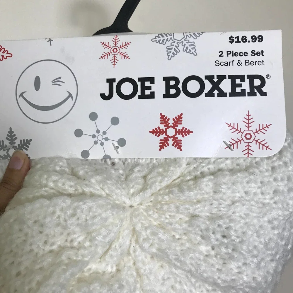 Joe Boxer Scarf‎ Beret Set Womens One Size Soft Pink White Cold Weather Knitted